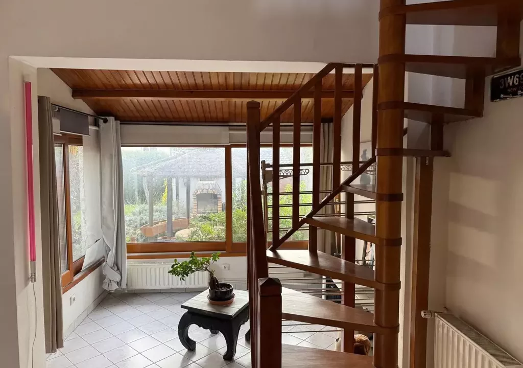 c8936f9e-1447-4677-9cdd-025d4e0a4dce