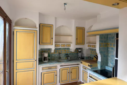 e9ad8a35-86e1-45e7-8454-6fed2ff05757